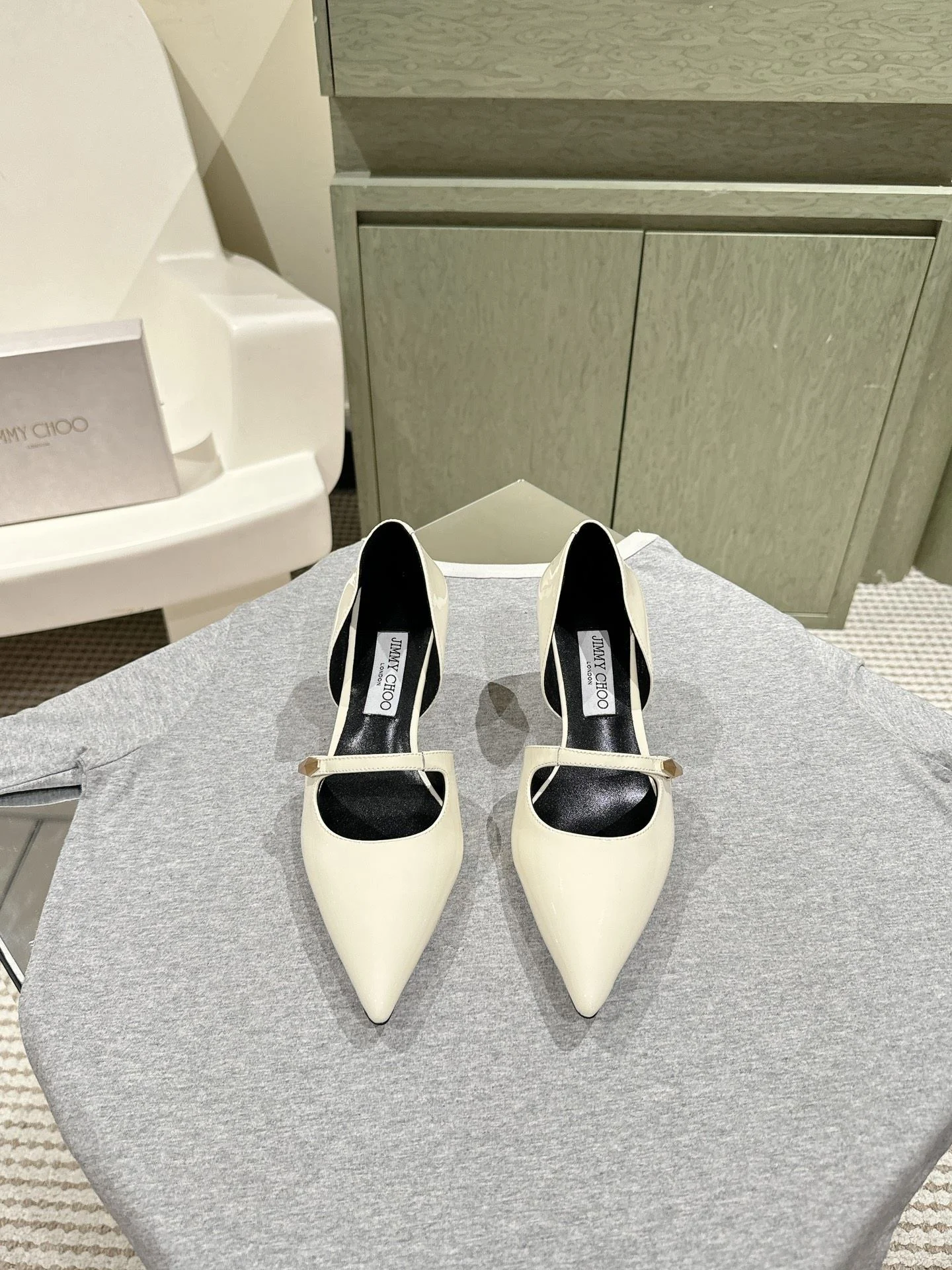 Jimmy Choo Sandals OnTrend 8043