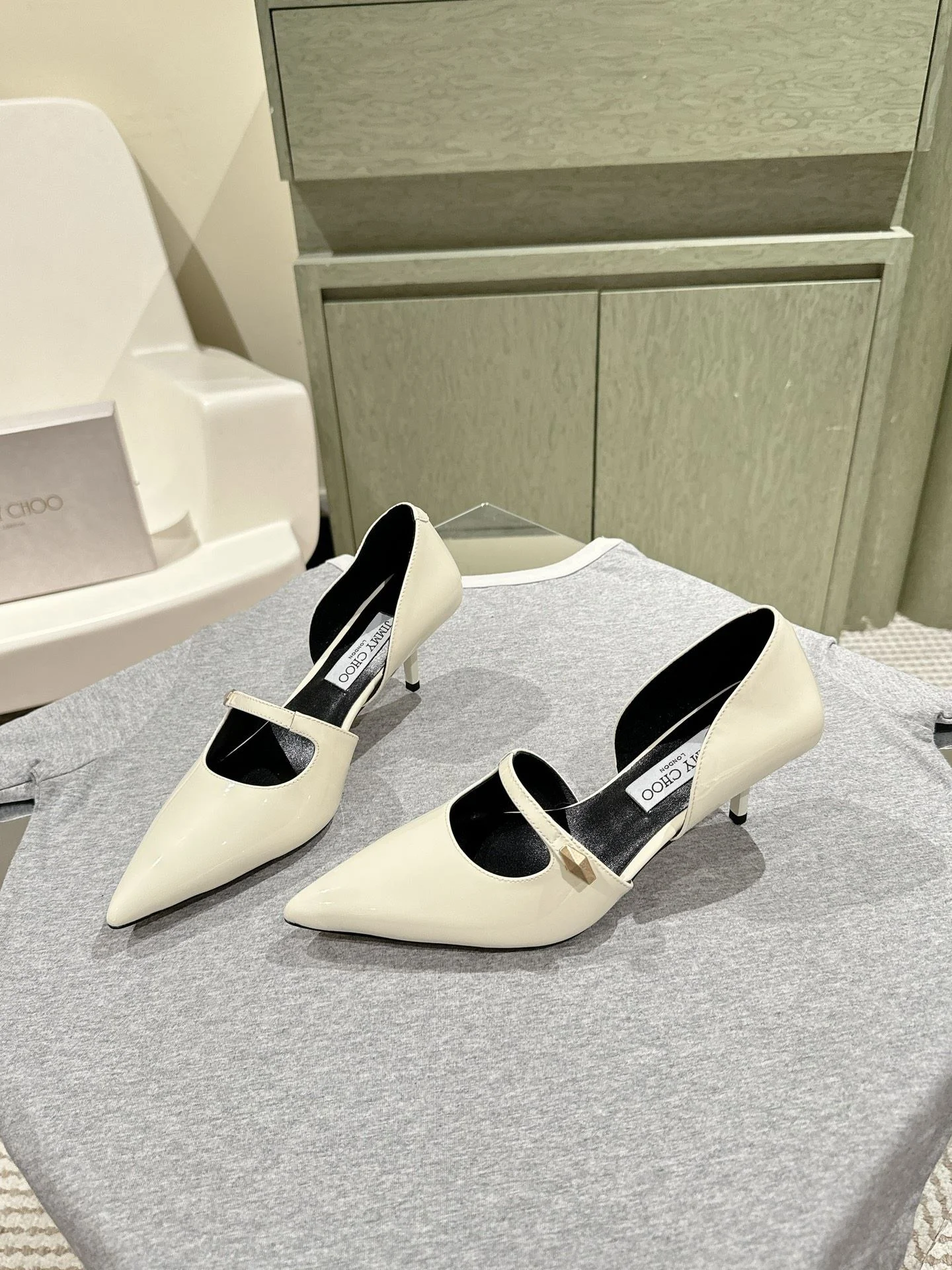 Jimmy Choo Sandals OnTrend 8043