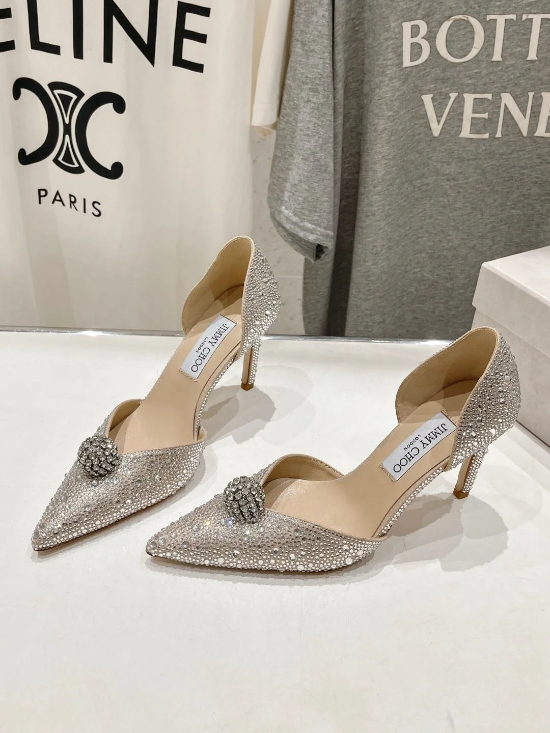 Jimmy Choo Sandals TimelessDesign 7988
