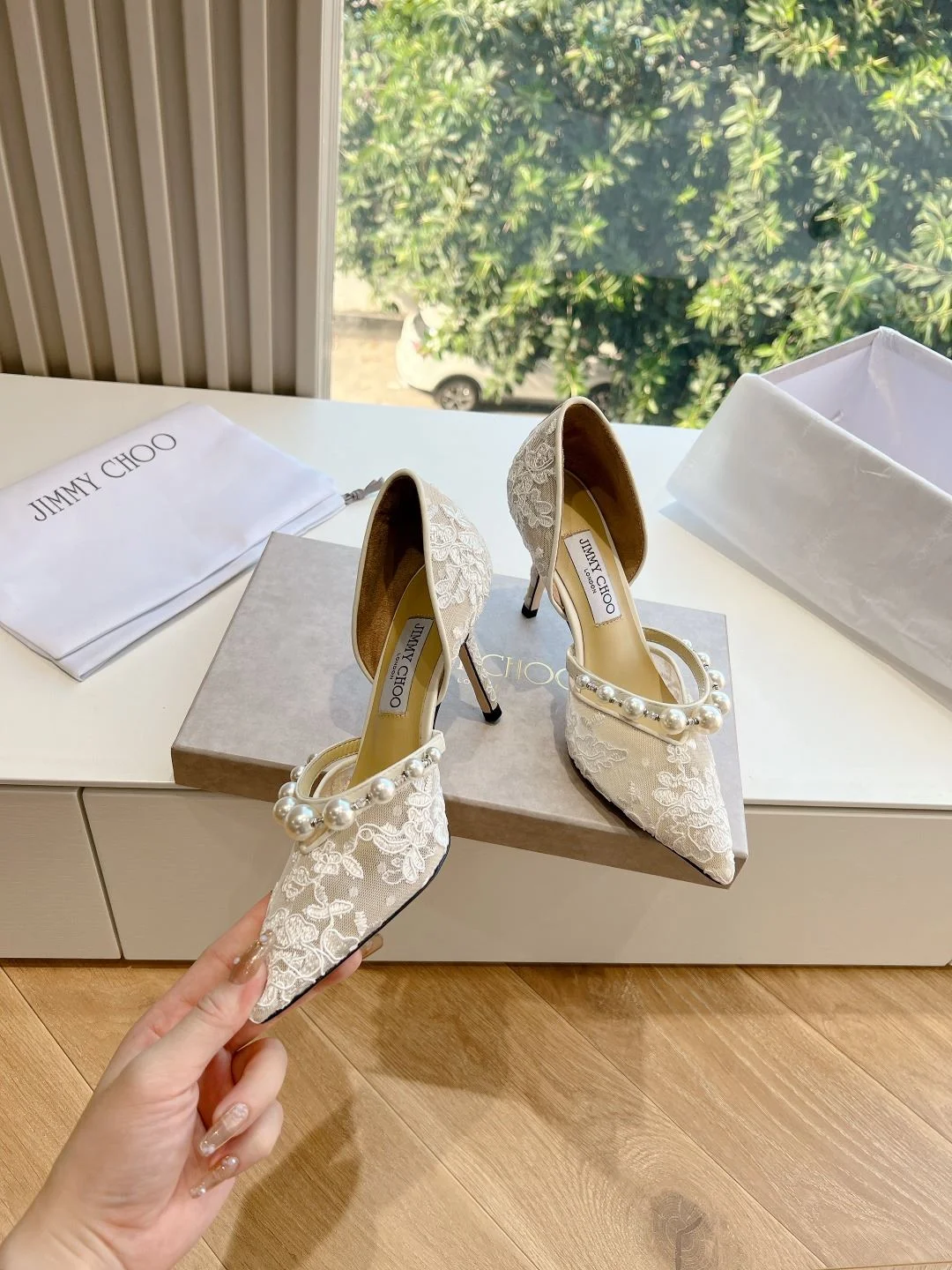 Jimmy Choo Sandals Durable 7923