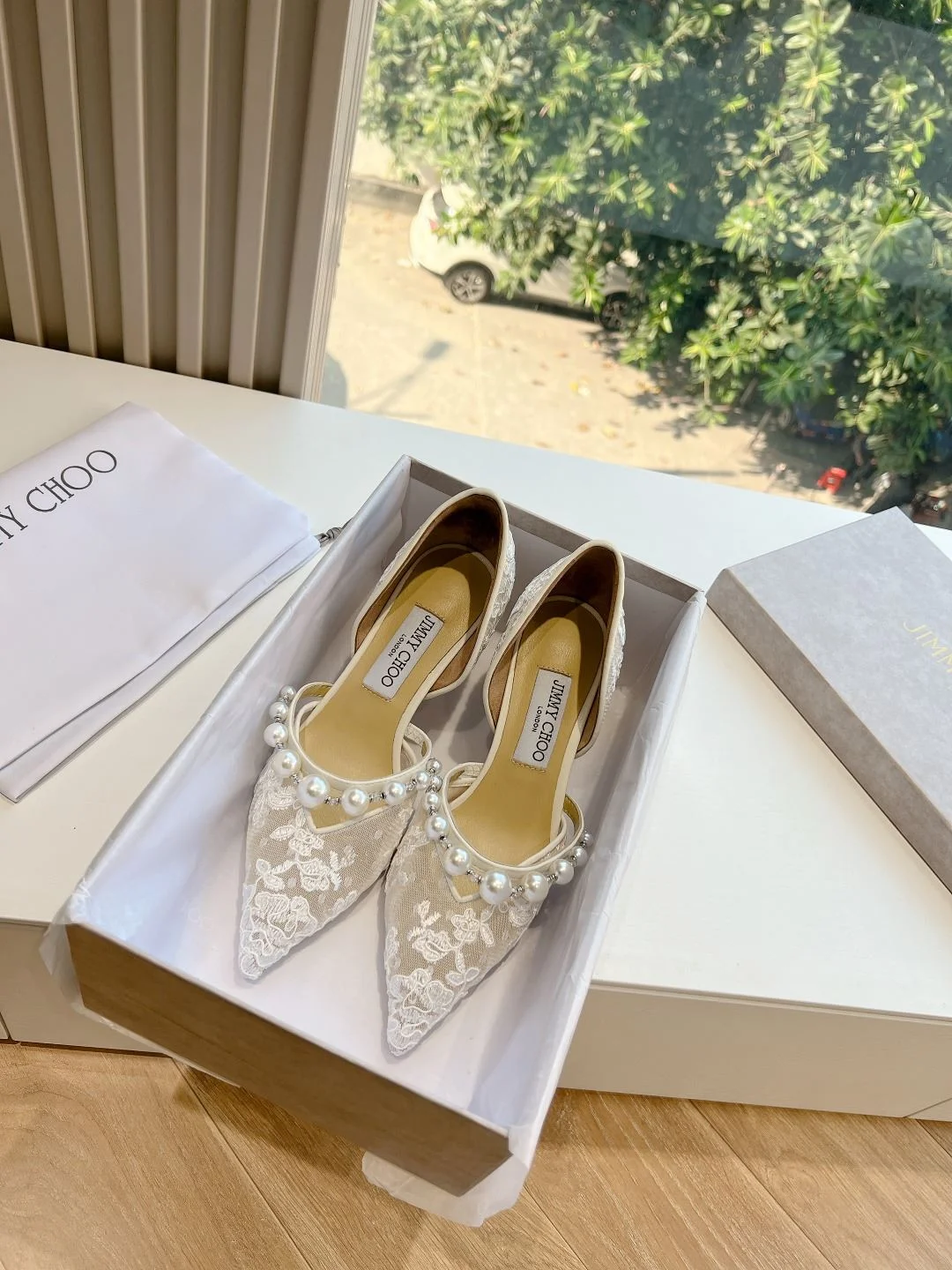 ModernLook Jimmy Choo Sandals 7925