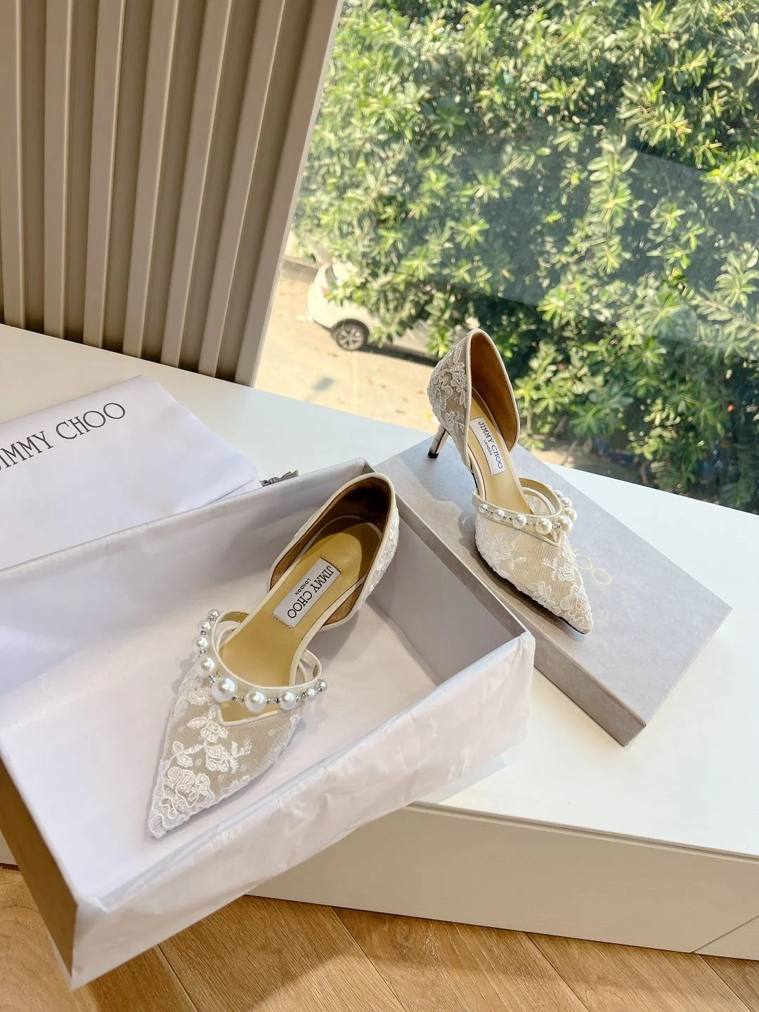 ModernLook Jimmy Choo Sandals 7925