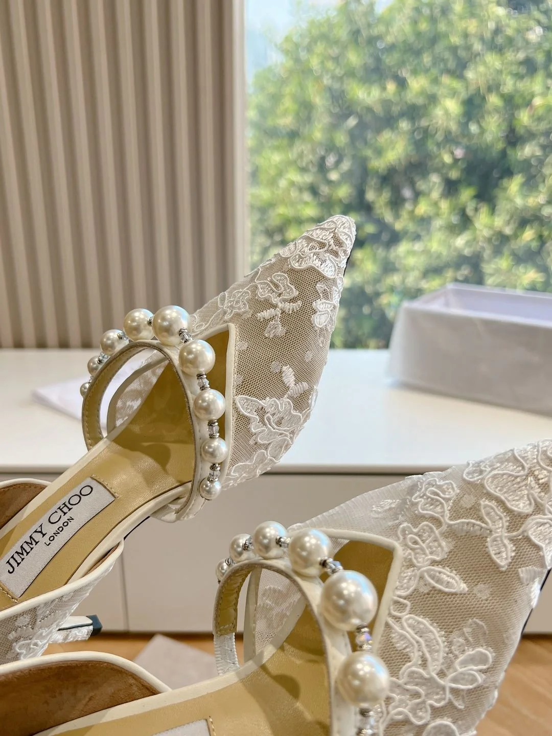 ModernLook Jimmy Choo Sandals 7925