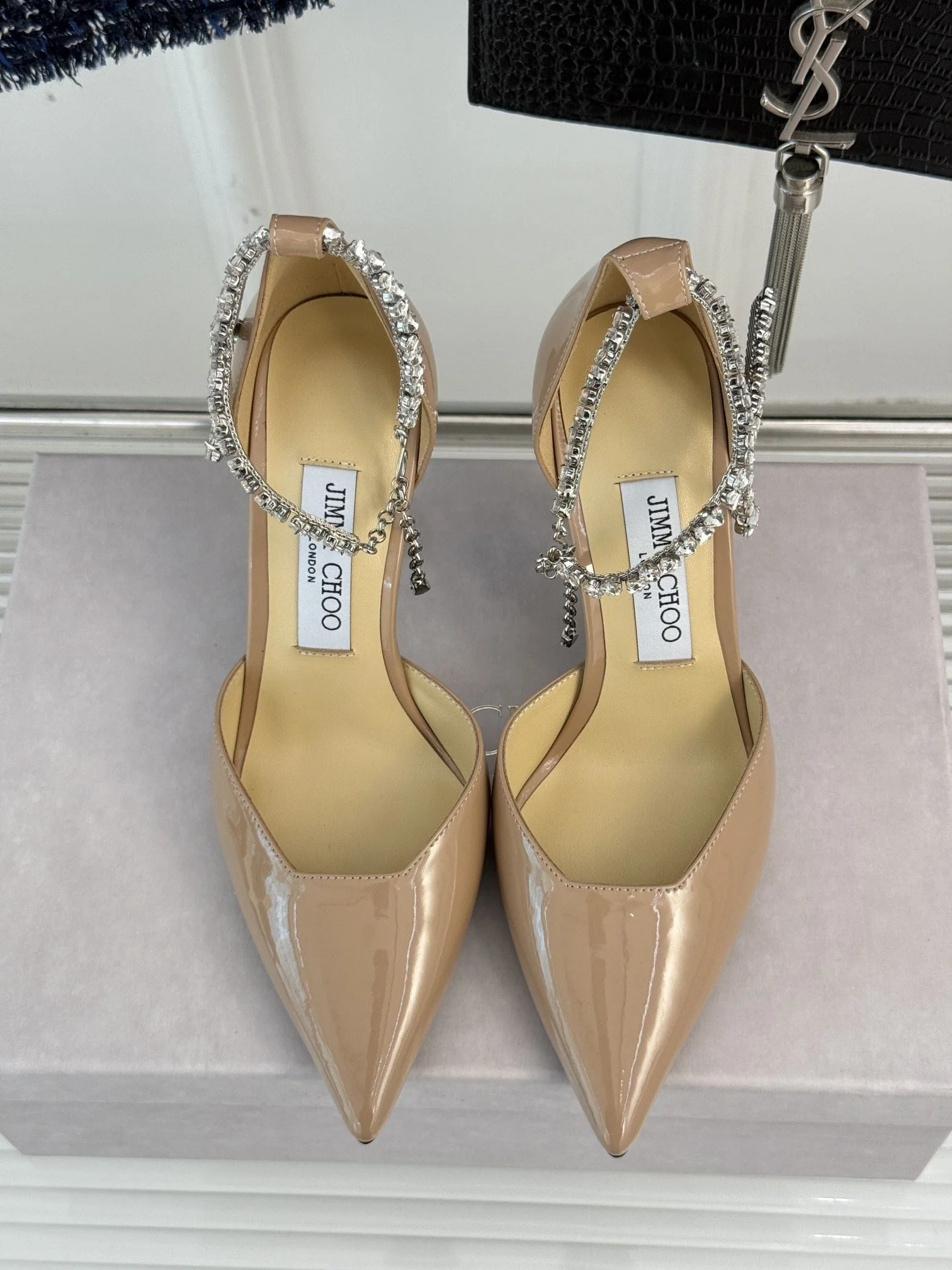 Resilient Jimmy Choo Sandals 7962