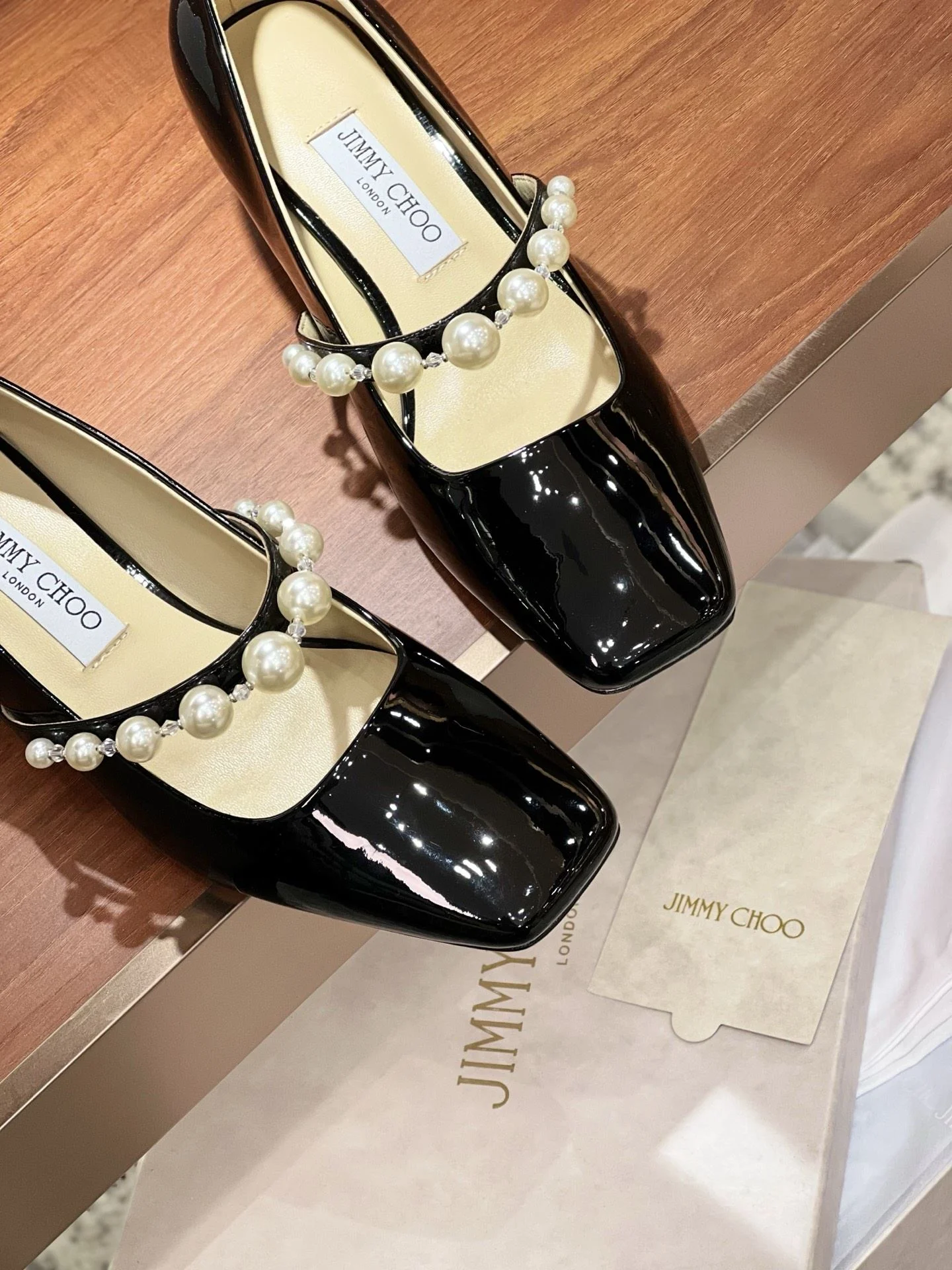 Breathable Jimmy Choo Shoes 7966