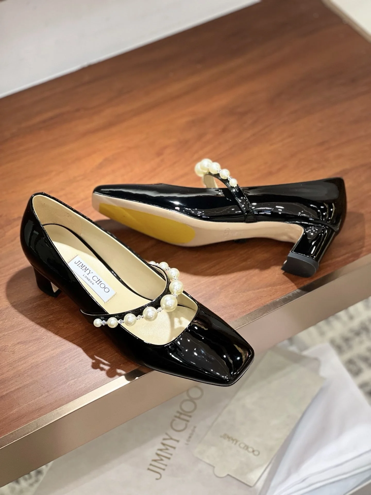 Breathable Jimmy Choo Shoes 7966