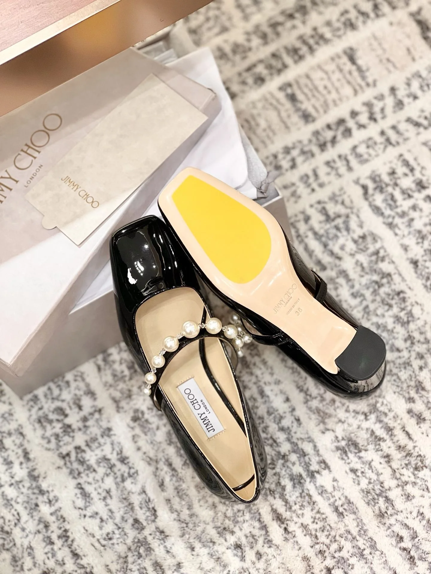 Breathable Jimmy Choo Shoes 7966