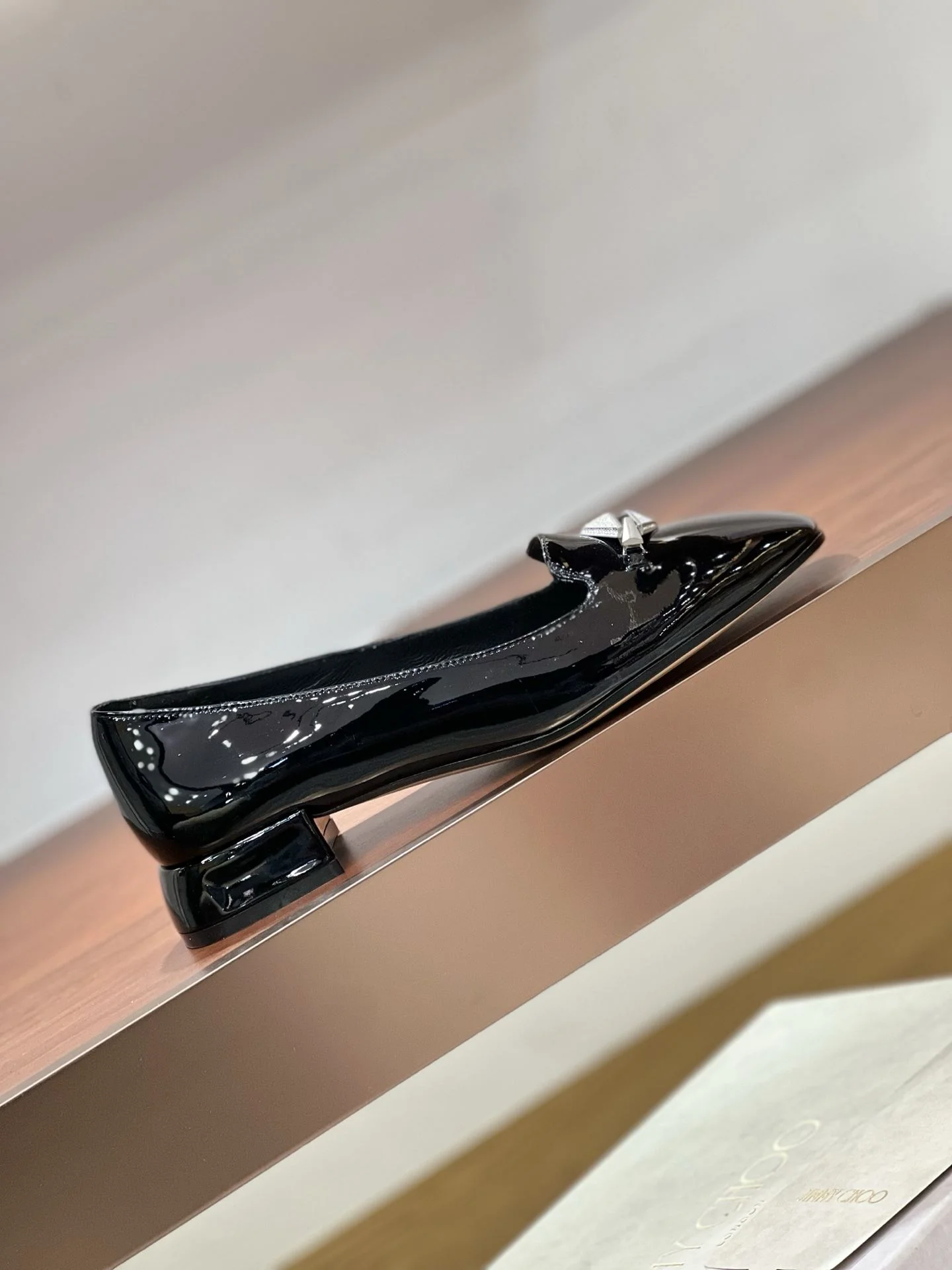 Jimmy Choo Shoes TechFriendly 7934