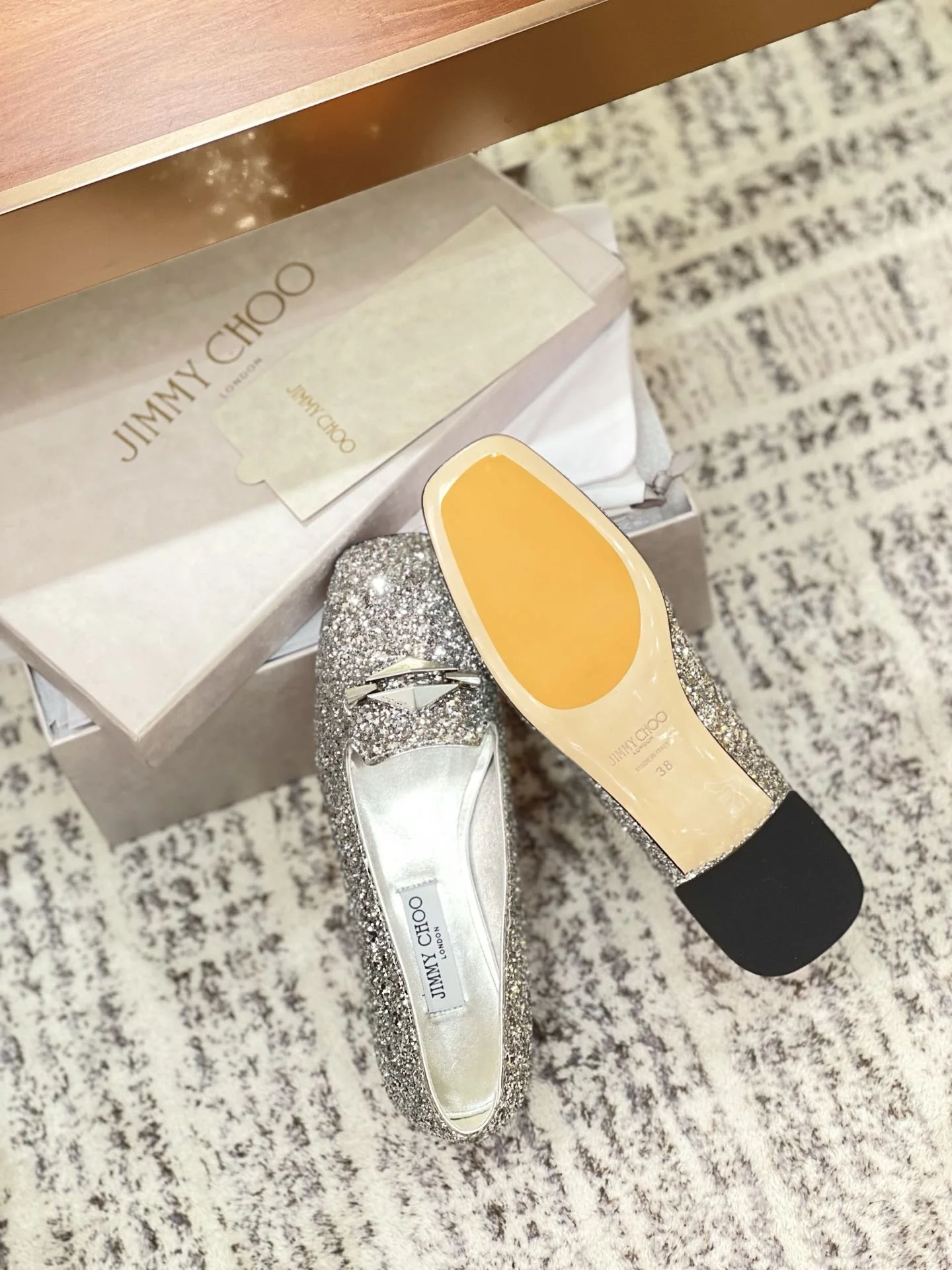 Durable Jimmy Choo Shoes 8026