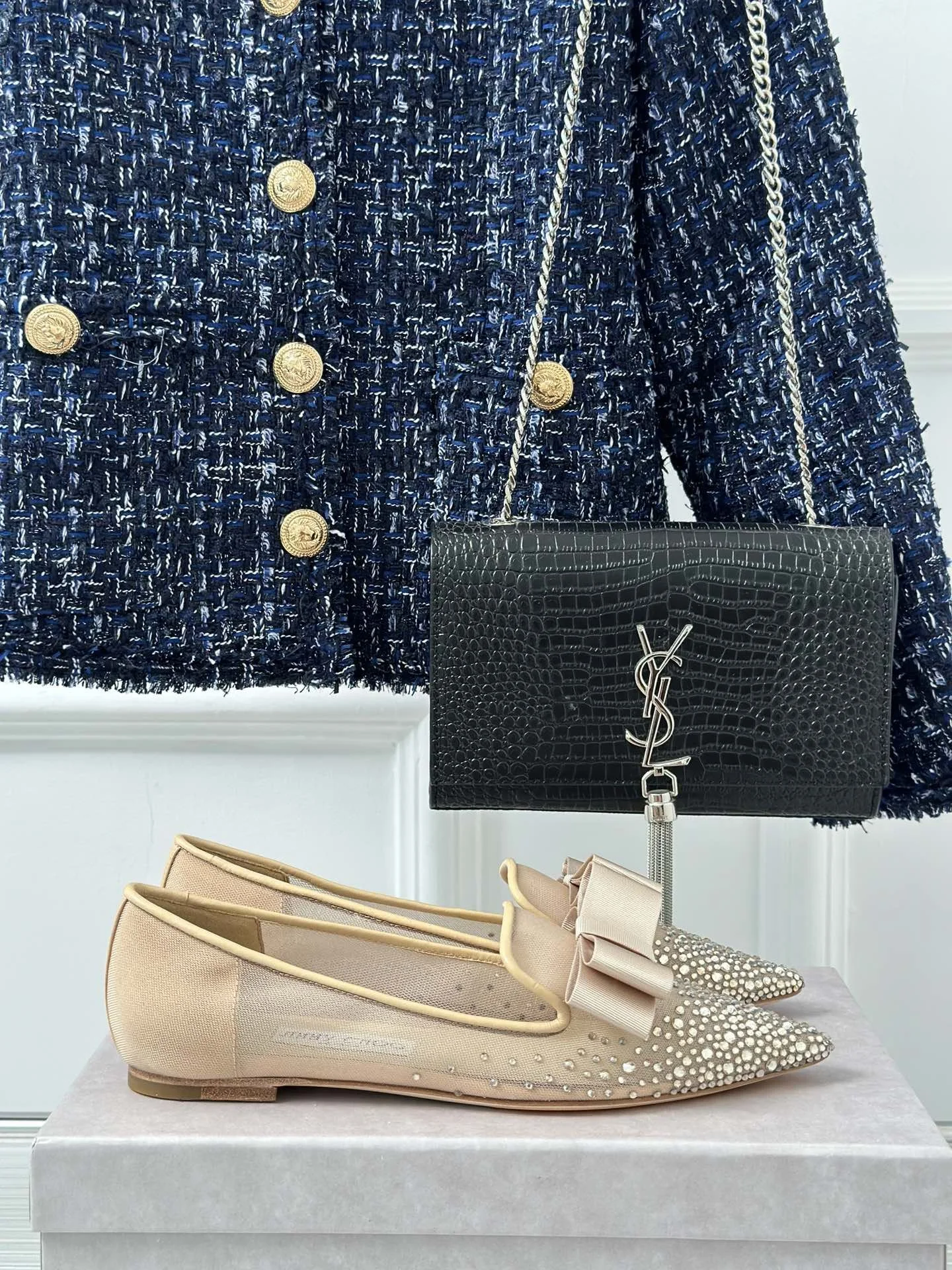 Snug Jimmy Choo Shoes 7878