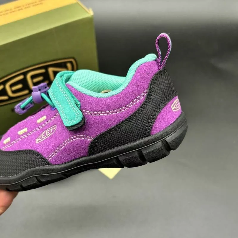 Modern KEEN SHOES 29356