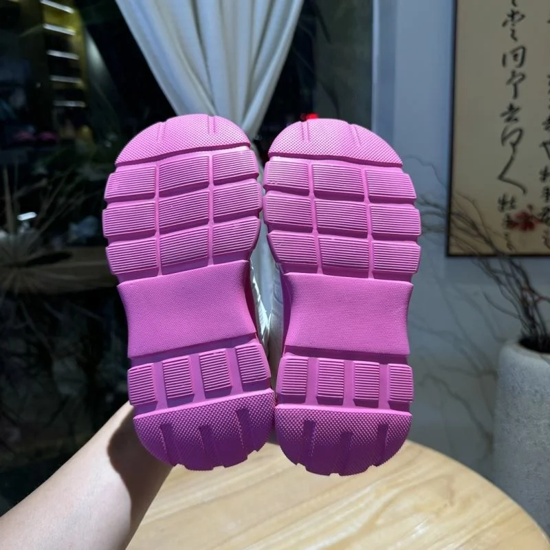 Supportive KEEN SHOES 30090
