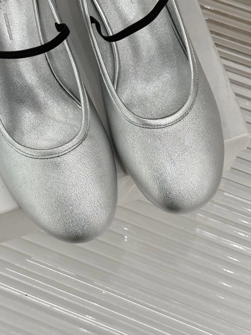 Khaite Shoes SmoothTexture 7864