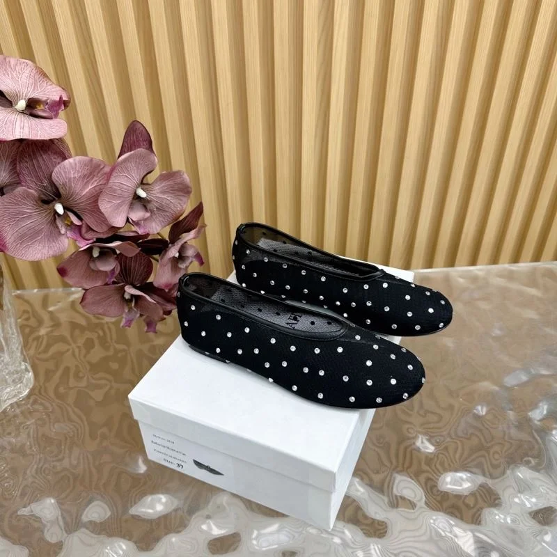 SoftTouch Khaite Shoes 9761