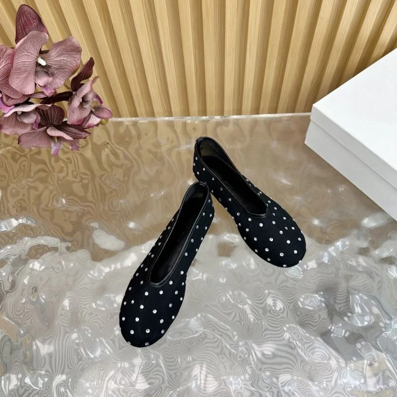 SoftTouch Khaite Shoes 9761