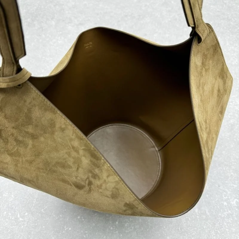 Khaite Shopping Bags Youthful 55701