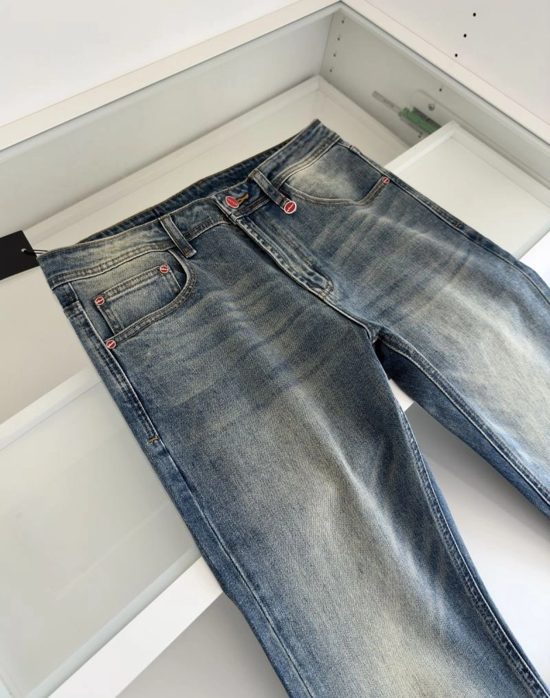 Kiton Jeans Neat 158482