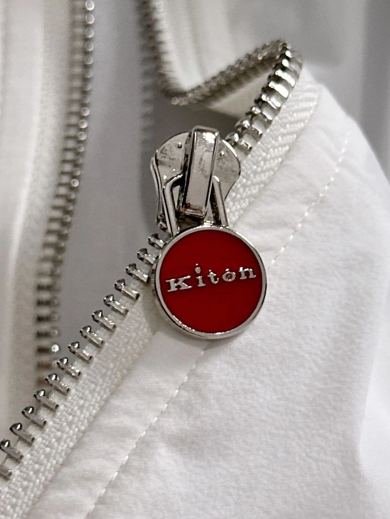 Resilient Kiton Outwear 162771