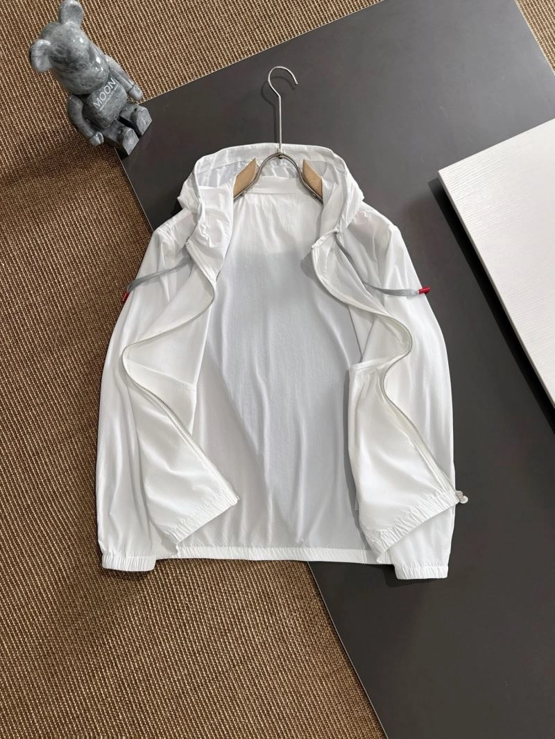 Resilient Kiton Outwear 162771