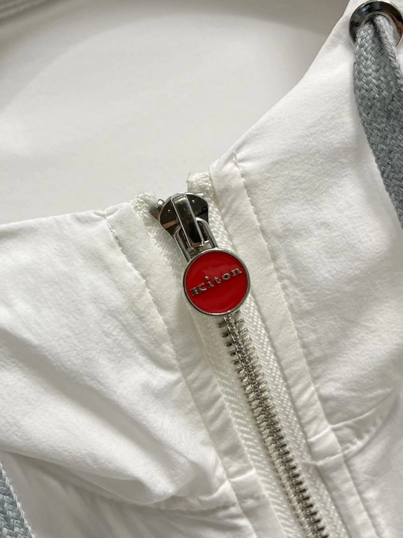 Minimalist Kiton Sunscreen Jacket 161689