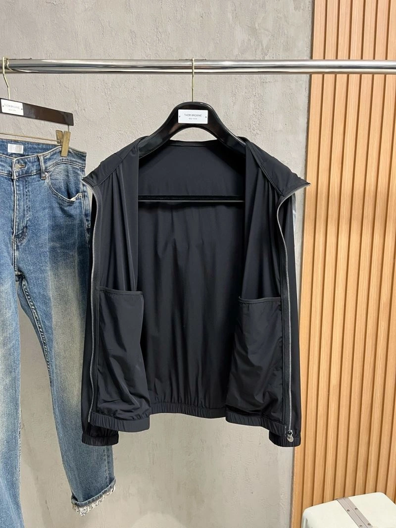 Kiton Sunscreen Jacket Trendsetting 161728