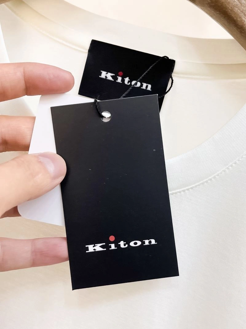 Kiton T-Shirts TimelessDesign 162765