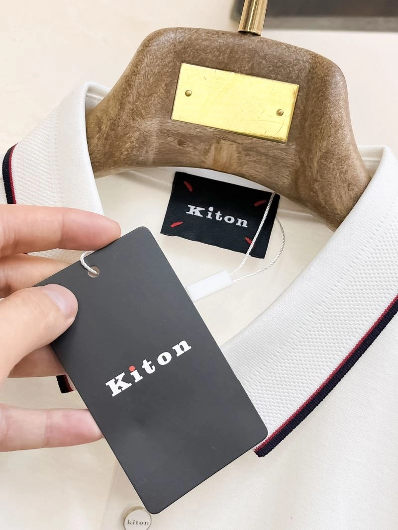 Kiton T-Shirts AllSeason 161711