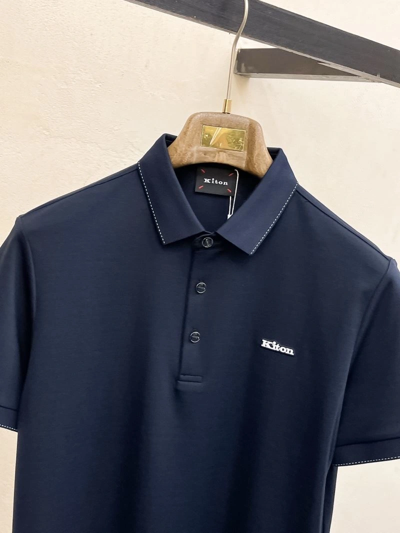 Kiton T-Shirts Comfortable 161766
