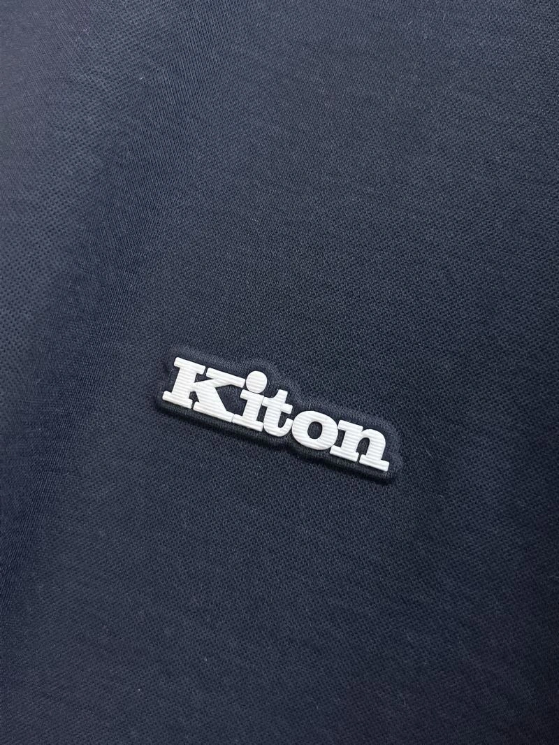 Kiton T-Shirts Comfortable 161766