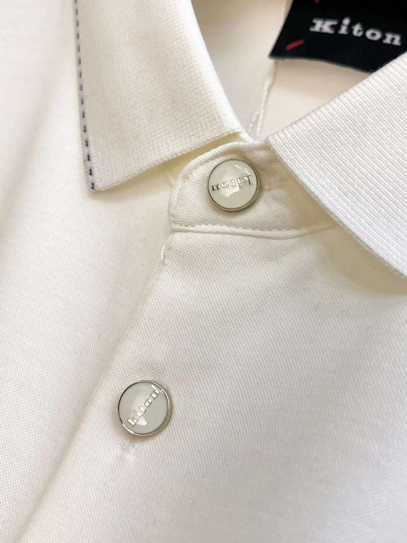 Kiton T-Shirts Durable 161724