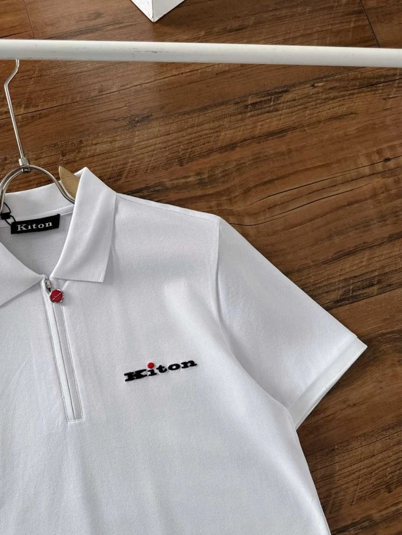 Kiton T-Shirts Durable 161691