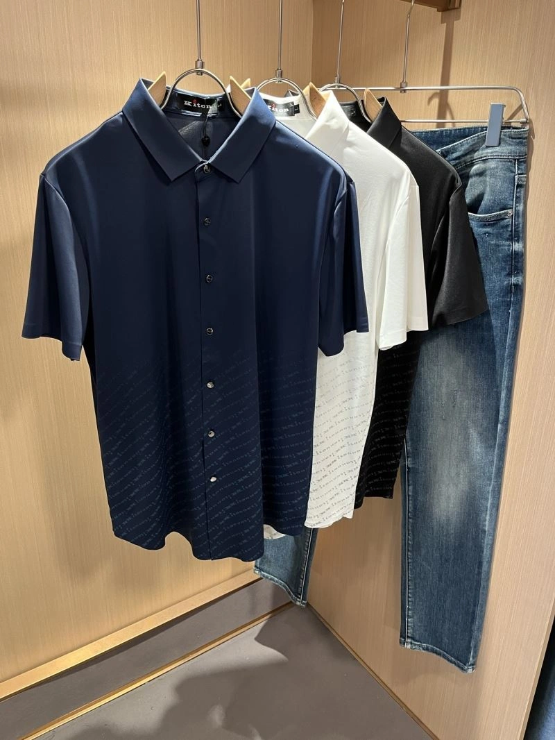 Kiton T-Shirts Youthful 161681