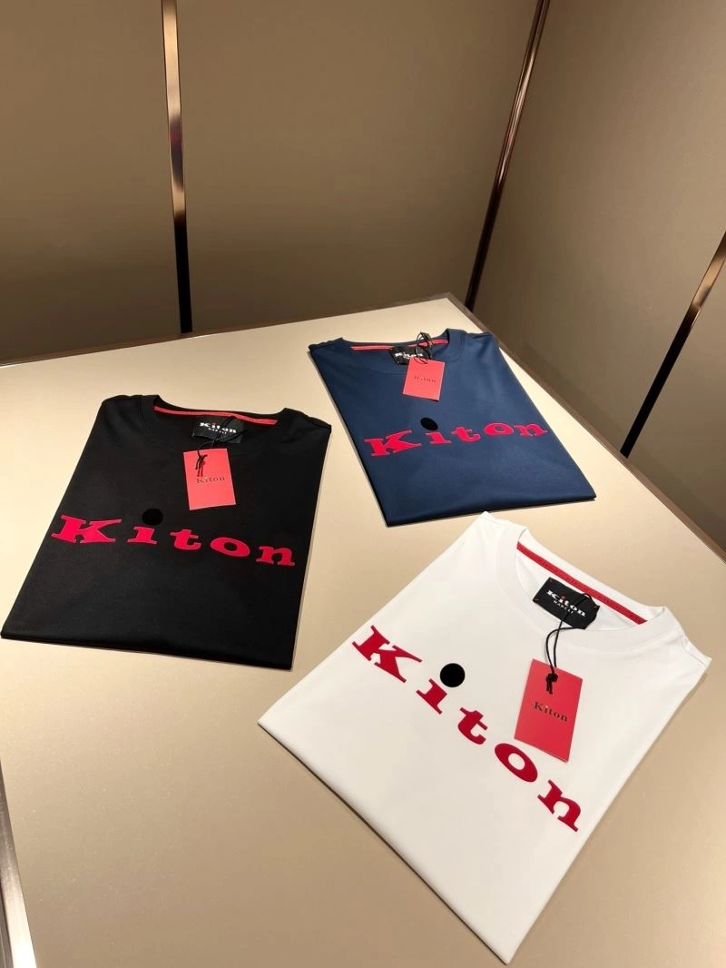 Kiton T-Shirts UrbanStyle 161713