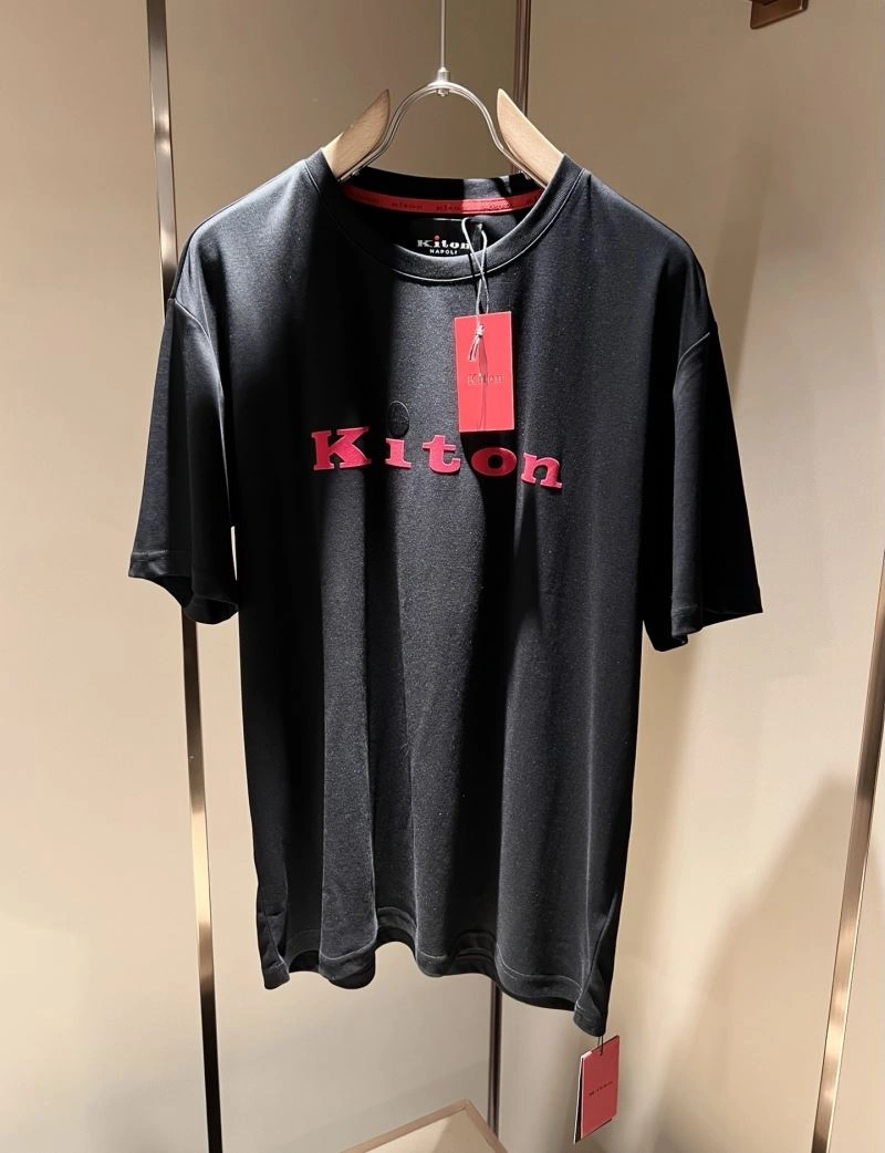Kiton T-Shirts UrbanStyle 161713