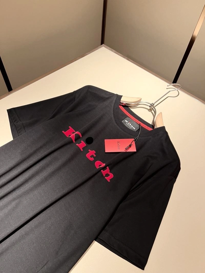 Kiton T-Shirts UrbanStyle 161713