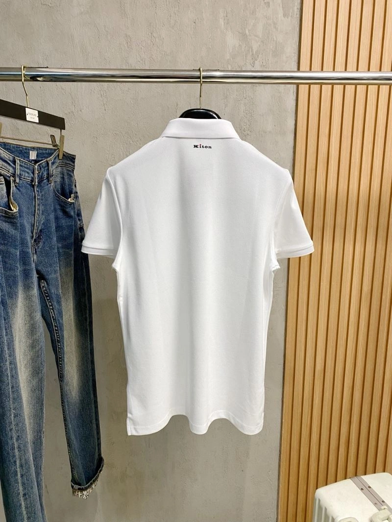 Kiton T-Shirts FreshLook 161676