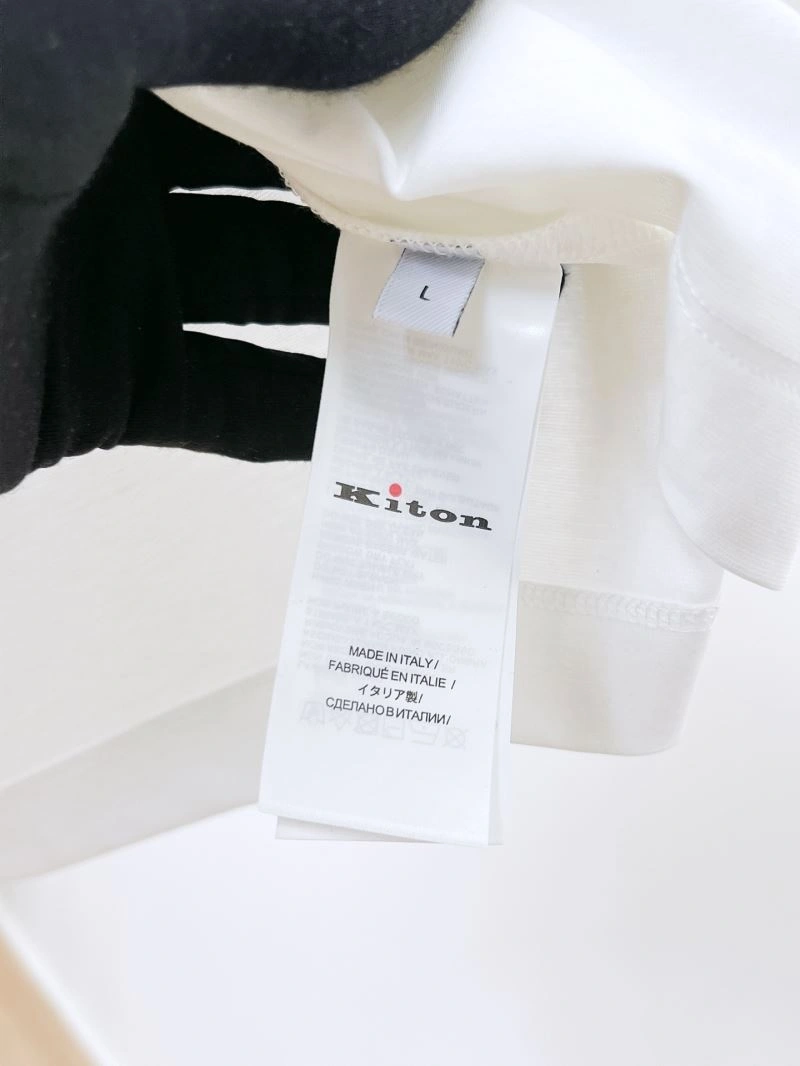 Kiton T-Shirts Breathable 161705