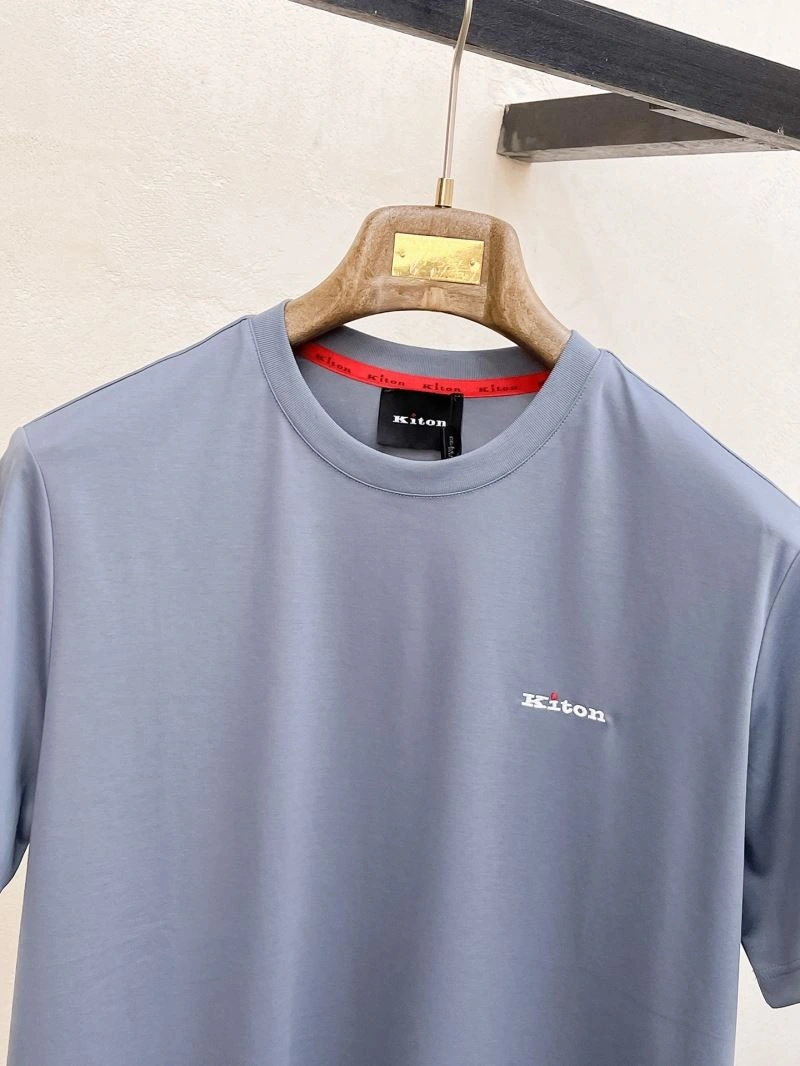 Kiton T-Shirts Effortless 161664