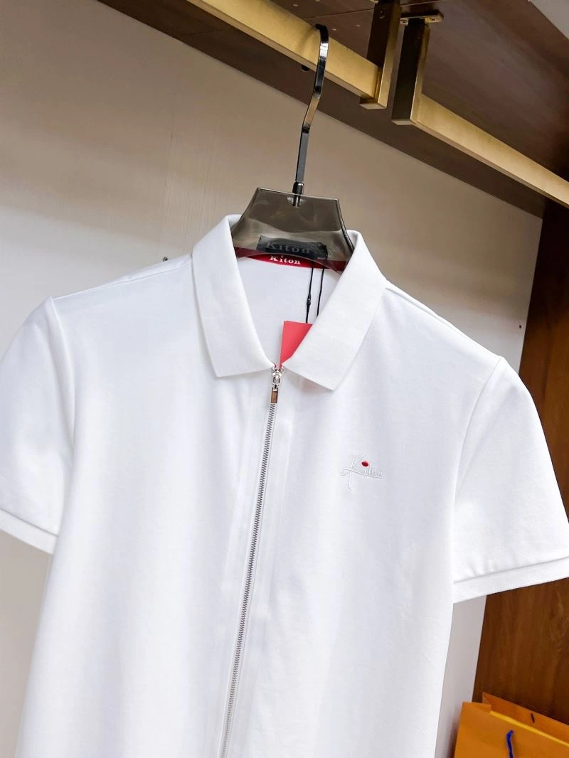 Kiton T-Shirts EasyMatch 161703