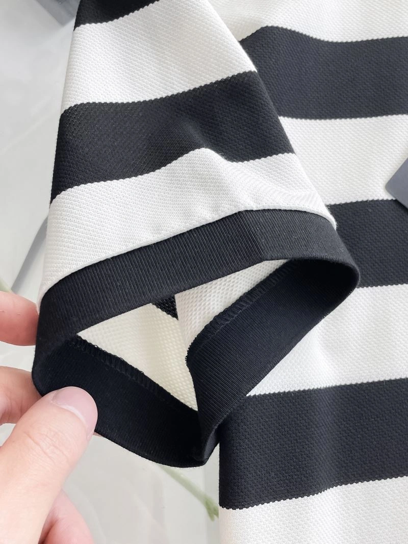 Kiton T-Shirts HighQuality 160633