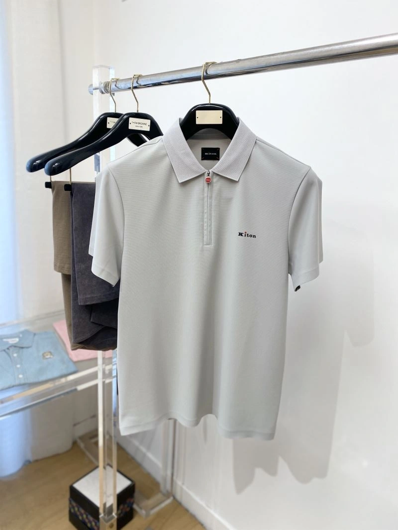 Kiton T-Shirts Chic 160616