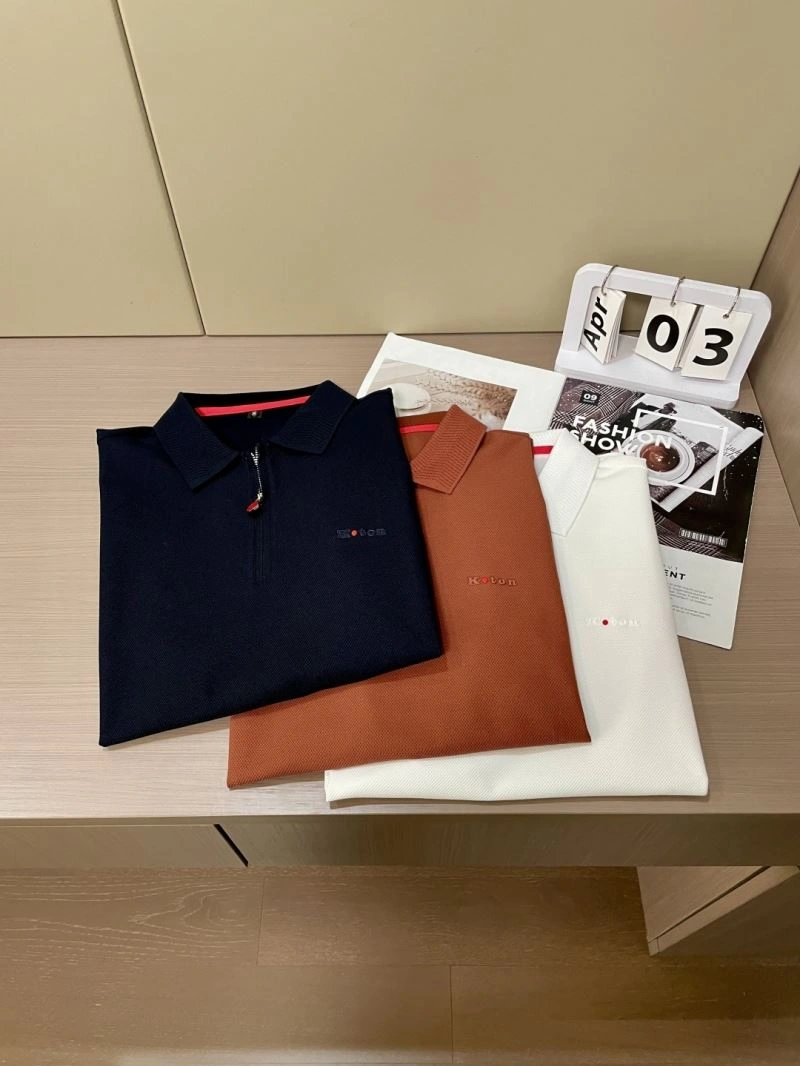 Kiton T-Shirts Sleek 159437