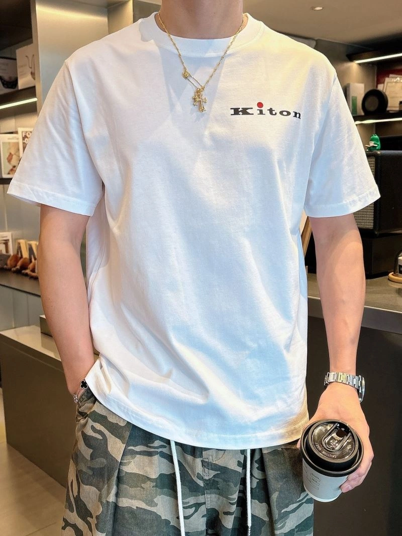 Kiton T-Shirts Chic 159431