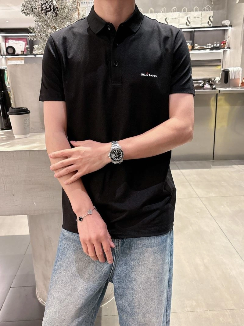 Kiton T-Shirts Chic 158450