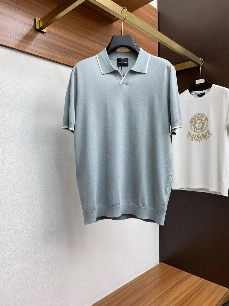 Kiton T-Shirts Versatile 158435