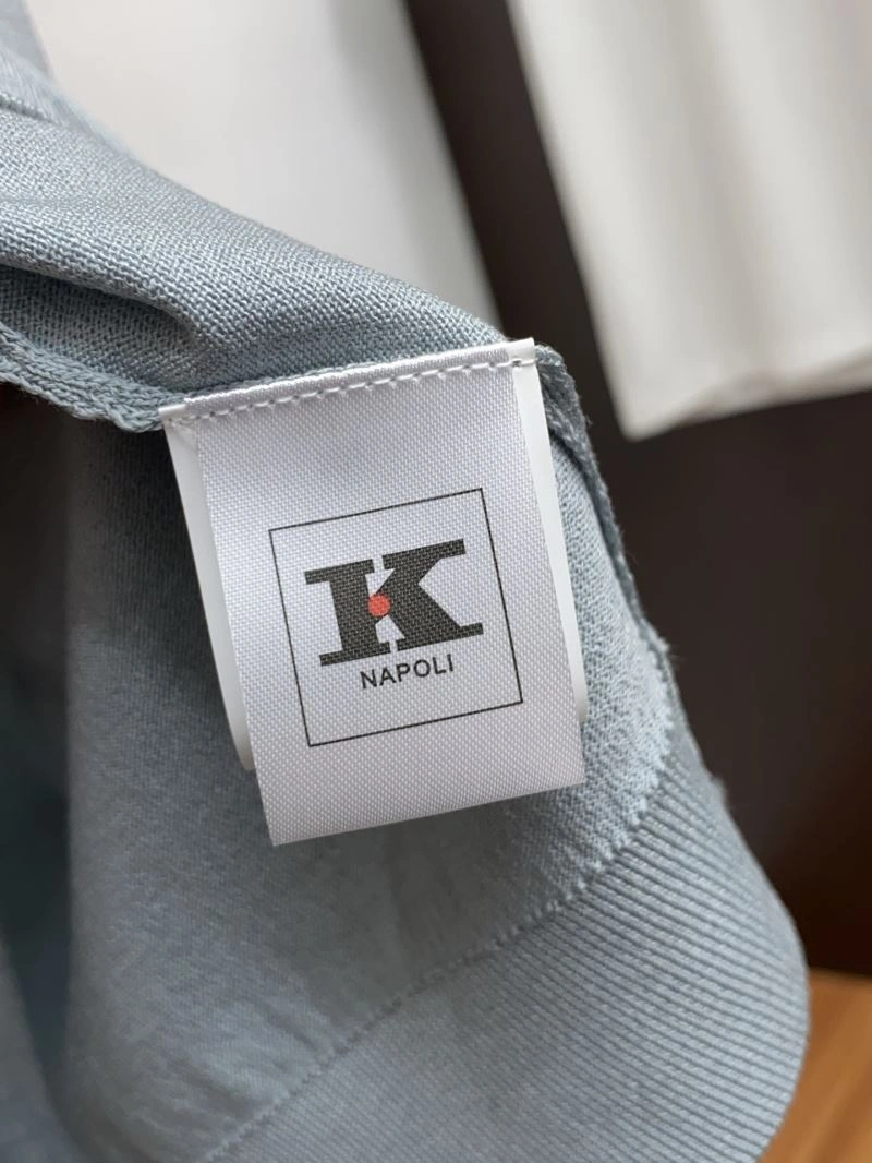 Kiton T-Shirts Versatile 158435