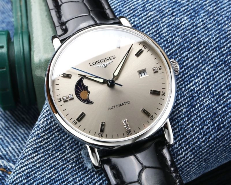 LONGINES Watches Fashionable 189710