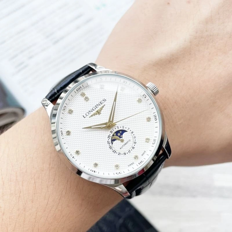 Snug LONGINES Watches 188697