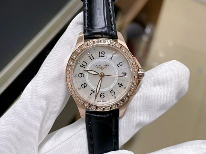 LONGINES Watches Fashionable 188668