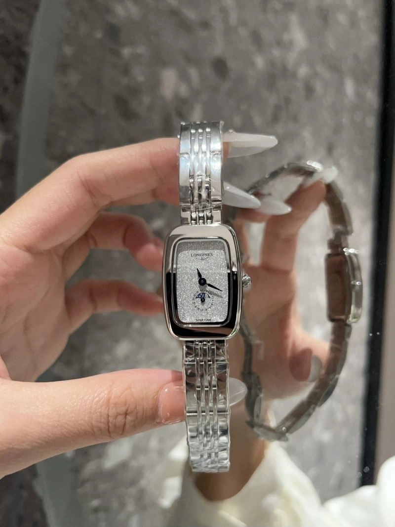 UrbanChic LONGINES Watches 188230